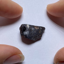 Load image into Gallery viewer, Red Zircon - Tanzania