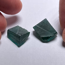 Load image into Gallery viewer, Gadolinium Gallium Garnet (GGG)