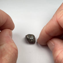 Load image into Gallery viewer, Red Zircon - Tanzania