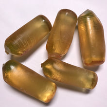 Load image into Gallery viewer, #130 Color Change Synthetic Spinel - Mountain Dew!