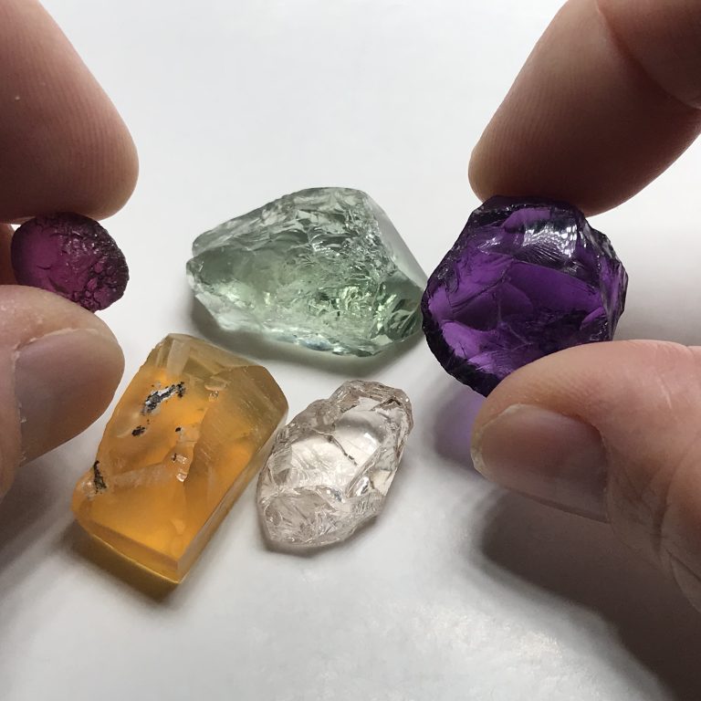 Facet Rough | Gem Rough | Gemstones – Joe Henley Rough & Gemstones