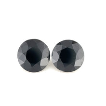 Load image into Gallery viewer, Pure Black Spinel
