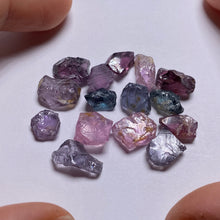 Load image into Gallery viewer, Mahenge Spinel - Tanzania
