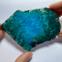 Load image into Gallery viewer, Gem Silica with Sagenite, Ray Mine Arizona
