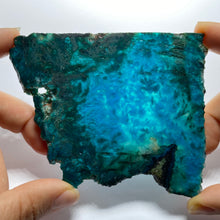 Load image into Gallery viewer, Gem Silica with Sagenite,  Ray Mine Arizona
