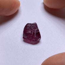 Load image into Gallery viewer, *New Find* Umbalite Garnet - Tanzania
