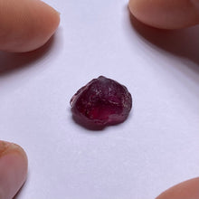 Load image into Gallery viewer, *New Find* Umbalite Garnet - Tanzania
