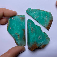 Load image into Gallery viewer, Chrysoprase - Australia
