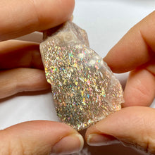 Load image into Gallery viewer, Lattice Sunstone - Tanzania
