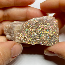 Load image into Gallery viewer, Lattice Sunstone - Tanzania
