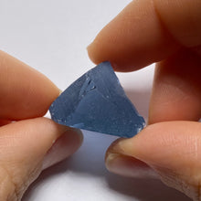 Load image into Gallery viewer, London Blue Topaz - Brazil
