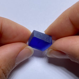 Pulled Czochralski Royal Blue Sapphire