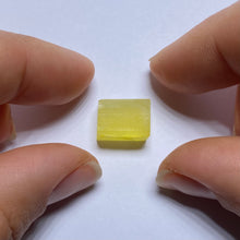 Load image into Gallery viewer, Pulled Czochralski  Canary Yellow Sapphire
