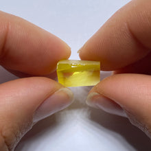 Load image into Gallery viewer, Pulled Czochralski  Canary Yellow Sapphire
