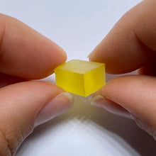 Load image into Gallery viewer, Pulled Czochralski  Canary Yellow Sapphire
