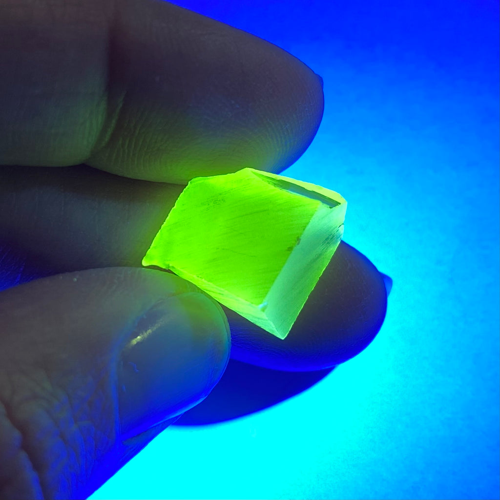 Lutetium Aluminum Garnet (LuAG)