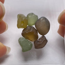 Load image into Gallery viewer, Zircons - Tunduru Tanzania
