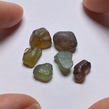 Load image into Gallery viewer, Zircons - Tunduru Tanzania
