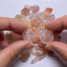 Load image into Gallery viewer, Illusion Sunstone - Tanzania (100+ grams)
