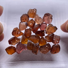 Load image into Gallery viewer, Lindi Garnets - Tanzania

