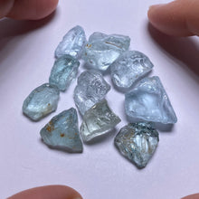 Load image into Gallery viewer, Aquamarine - Mozambique
