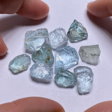 Load image into Gallery viewer, Aquamarine - Mozambique
