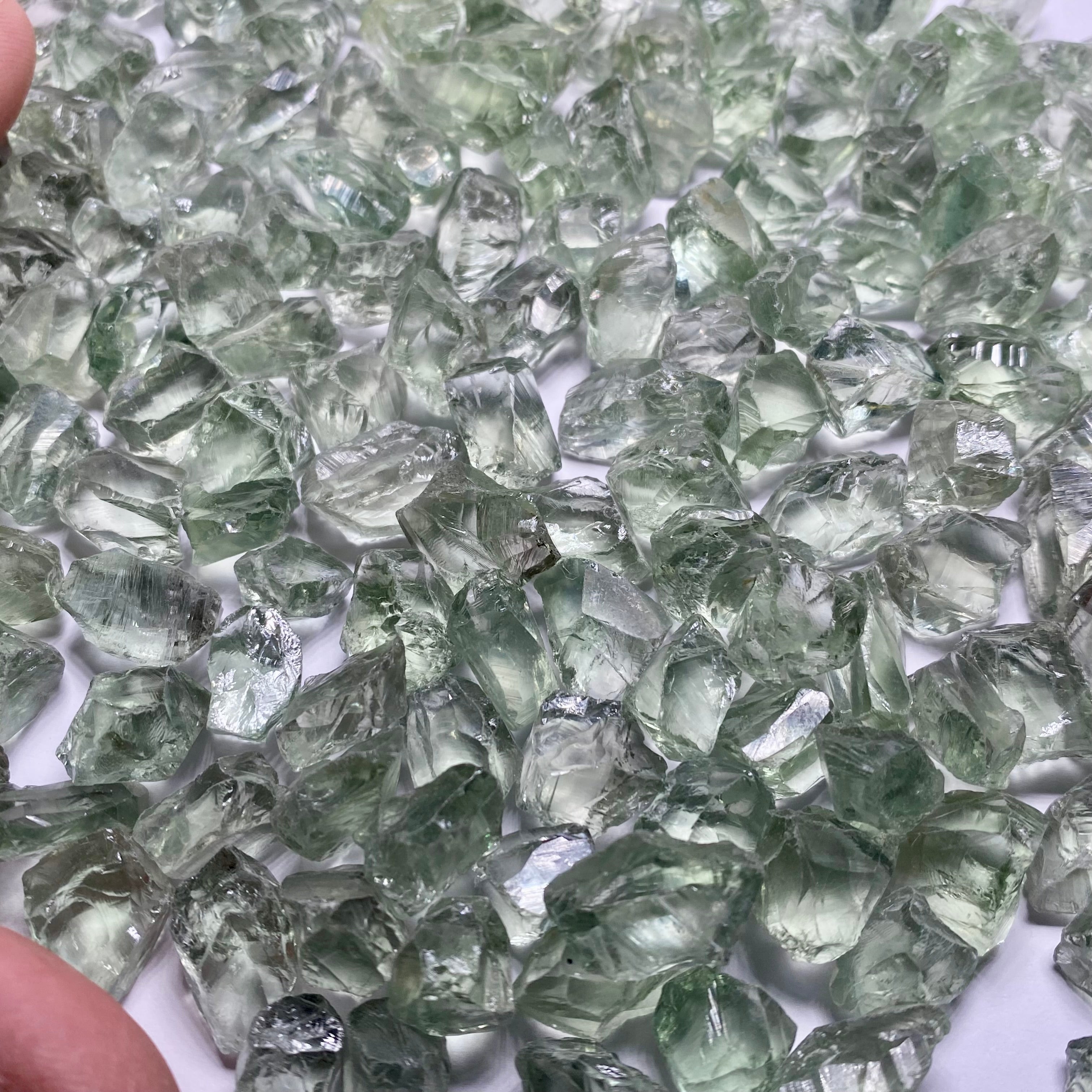 Prasiolite – 1–2 grams – Brazil – Bulk