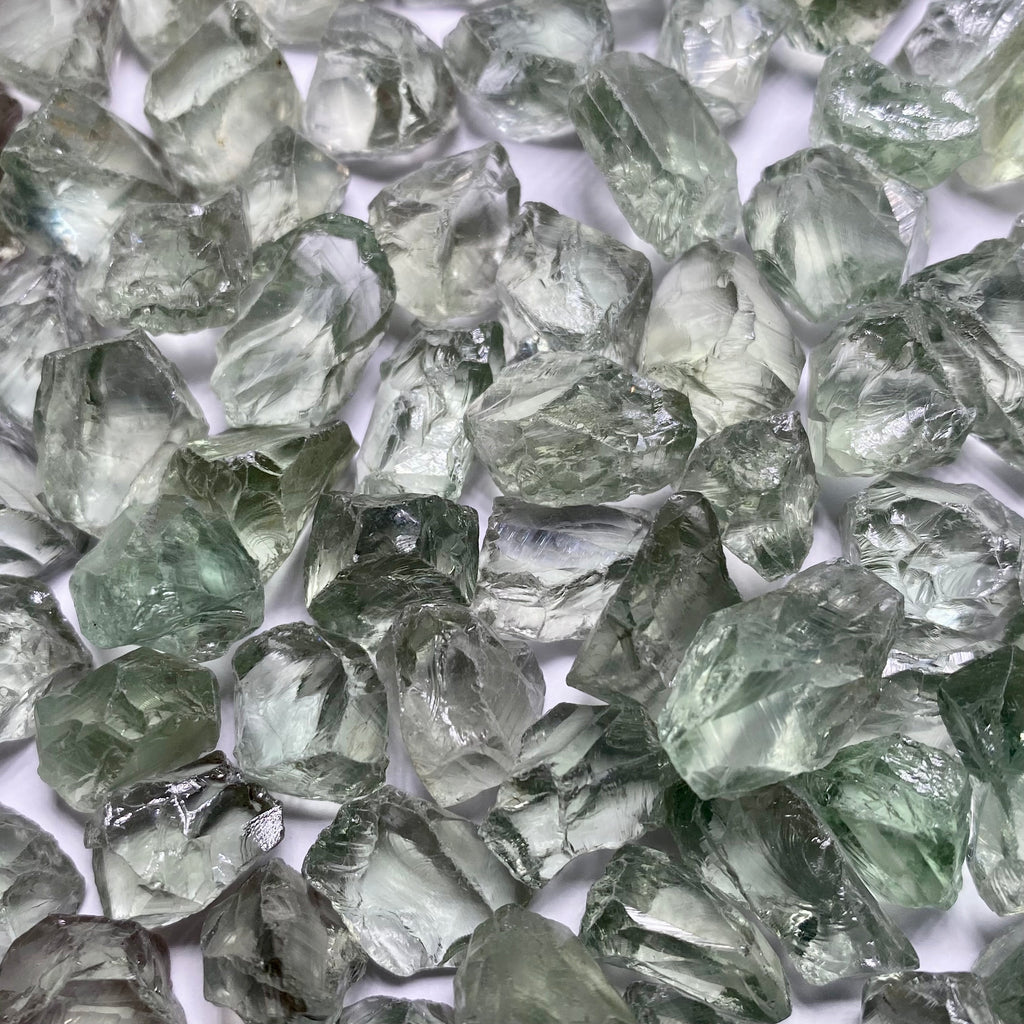 Prasiolite – 1–2 grams – Brazil – Bulk
