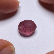 Load image into Gallery viewer, Mahenge Garnet - Tanzania
