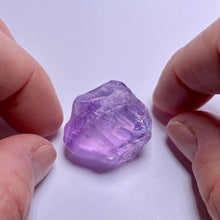 Load image into Gallery viewer, Lavender Quartz - Brazil
