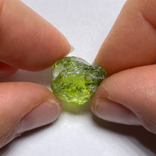 Load image into Gallery viewer, Peridot - China
