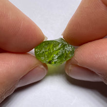 Load image into Gallery viewer, Peridot - China

