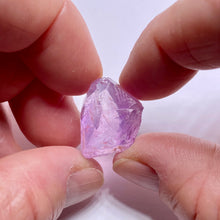 Load image into Gallery viewer, Lavender Quartz - Brazil
