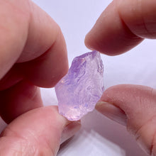 Load image into Gallery viewer, Lavender Quartz - Brazil
