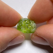 Load image into Gallery viewer, Peridot - China

