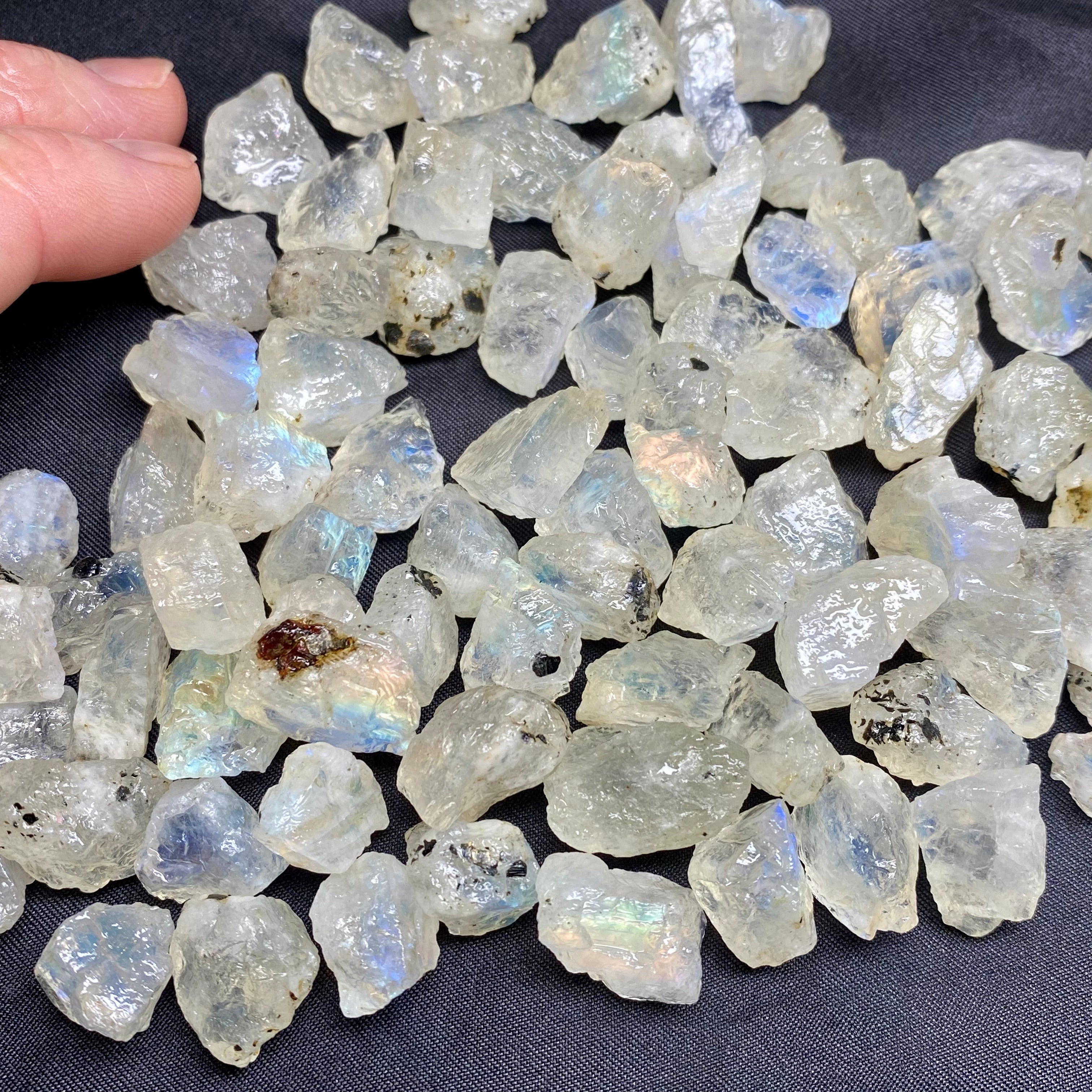 Rainbow Moonstone - Zambia Bulk 2-4 gram