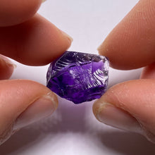 Load image into Gallery viewer, AAA Amethyst - Uruguay
