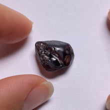 Load image into Gallery viewer, Red Zircon - Tanzania
