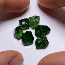 Load image into Gallery viewer, Chrome Tourmaline - Tanzania
