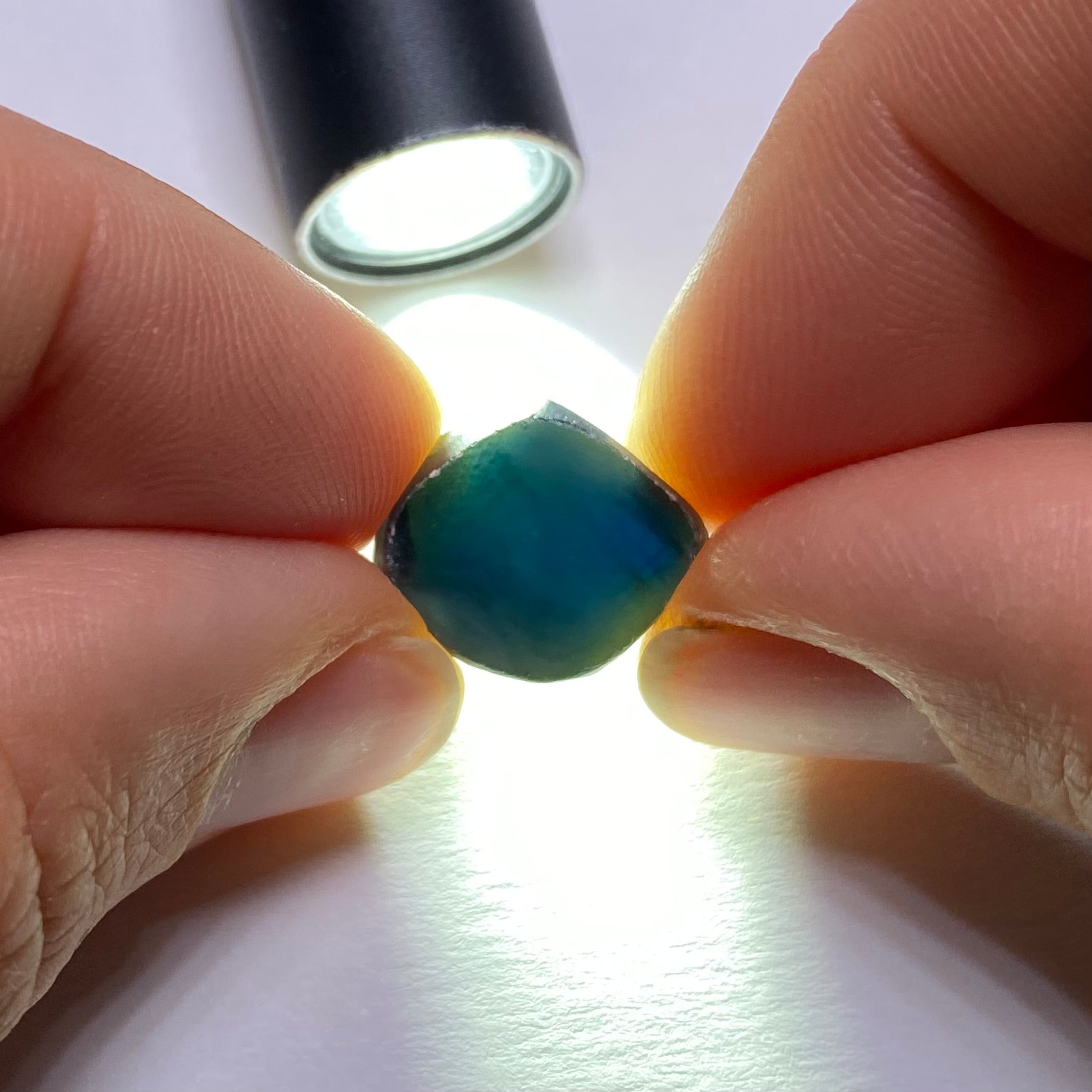 Synthetic Rutile -Blue