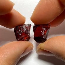 Load image into Gallery viewer, Chrome Pyrope - Mozambique (Special Deal)
