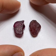 Load image into Gallery viewer, Malaya &amp; Rhodolite Garnet - Tanzania (Special Deal)
