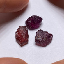 Load image into Gallery viewer, Malaya &amp; Rhodolite Garnet - Tanzania (Special Deal)
