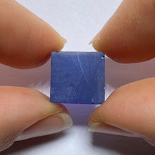 Load image into Gallery viewer, Pulled Czochralski Royal Blue Sapphire
