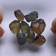 Load image into Gallery viewer, Zircons - Tunduru Tanzania
