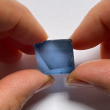 Load image into Gallery viewer, London Blue Topaz - Brazil
