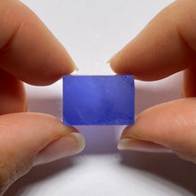 Load image into Gallery viewer, Pulled Czochralski Royal Blue Sapphire
