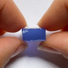 Load image into Gallery viewer, Pulled Czochralski Royal Blue Sapphire
