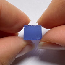 Load image into Gallery viewer, Pulled Czochralski Royal Blue Sapphire
