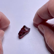 Load image into Gallery viewer, Malaya Garnet – Umba Valley, Tanzania

